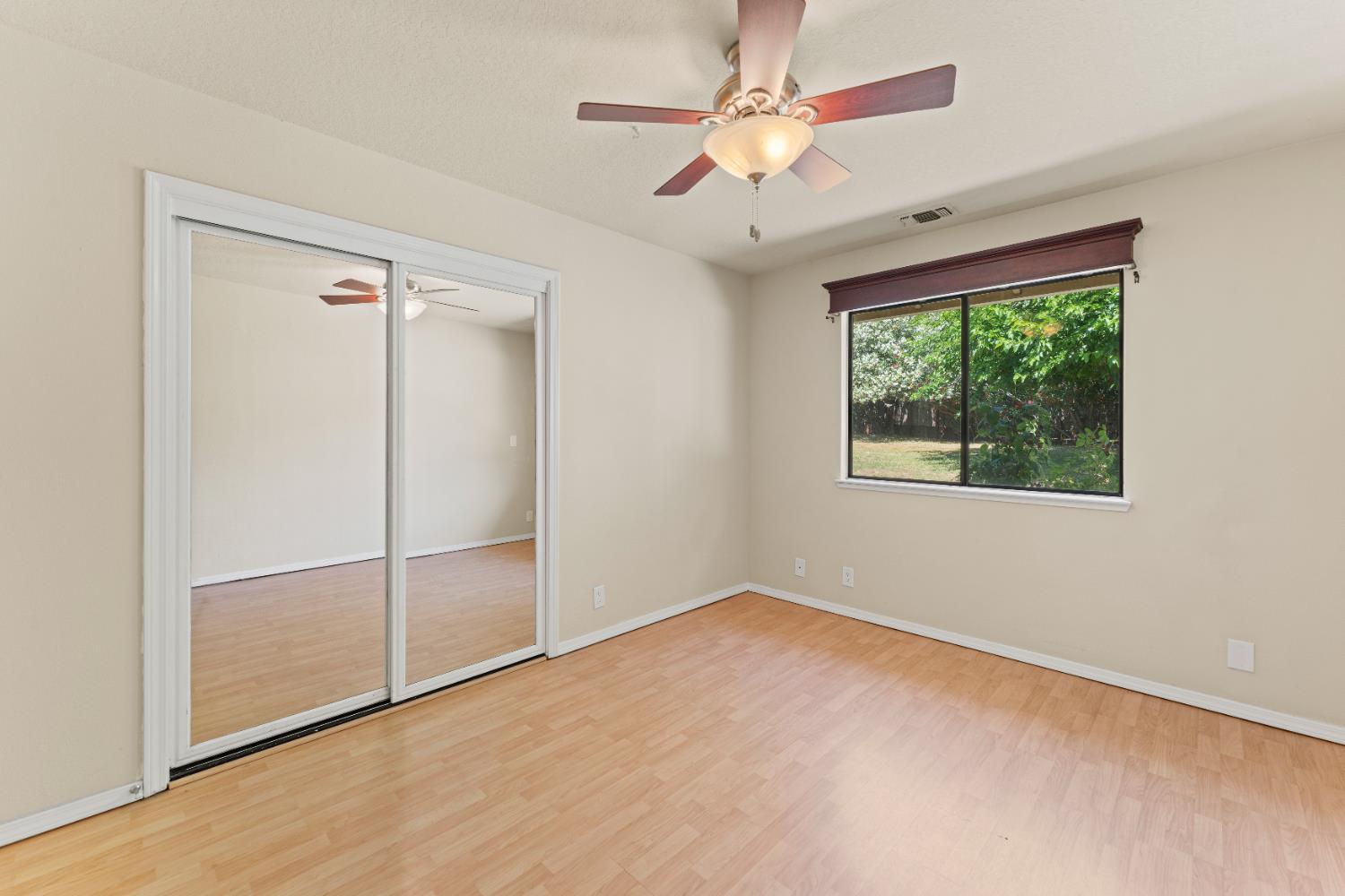 Detail Gallery Image 19 of 41 For 241 Randall Dr, Folsom,  CA 95630 - 3 Beds | 2 Baths