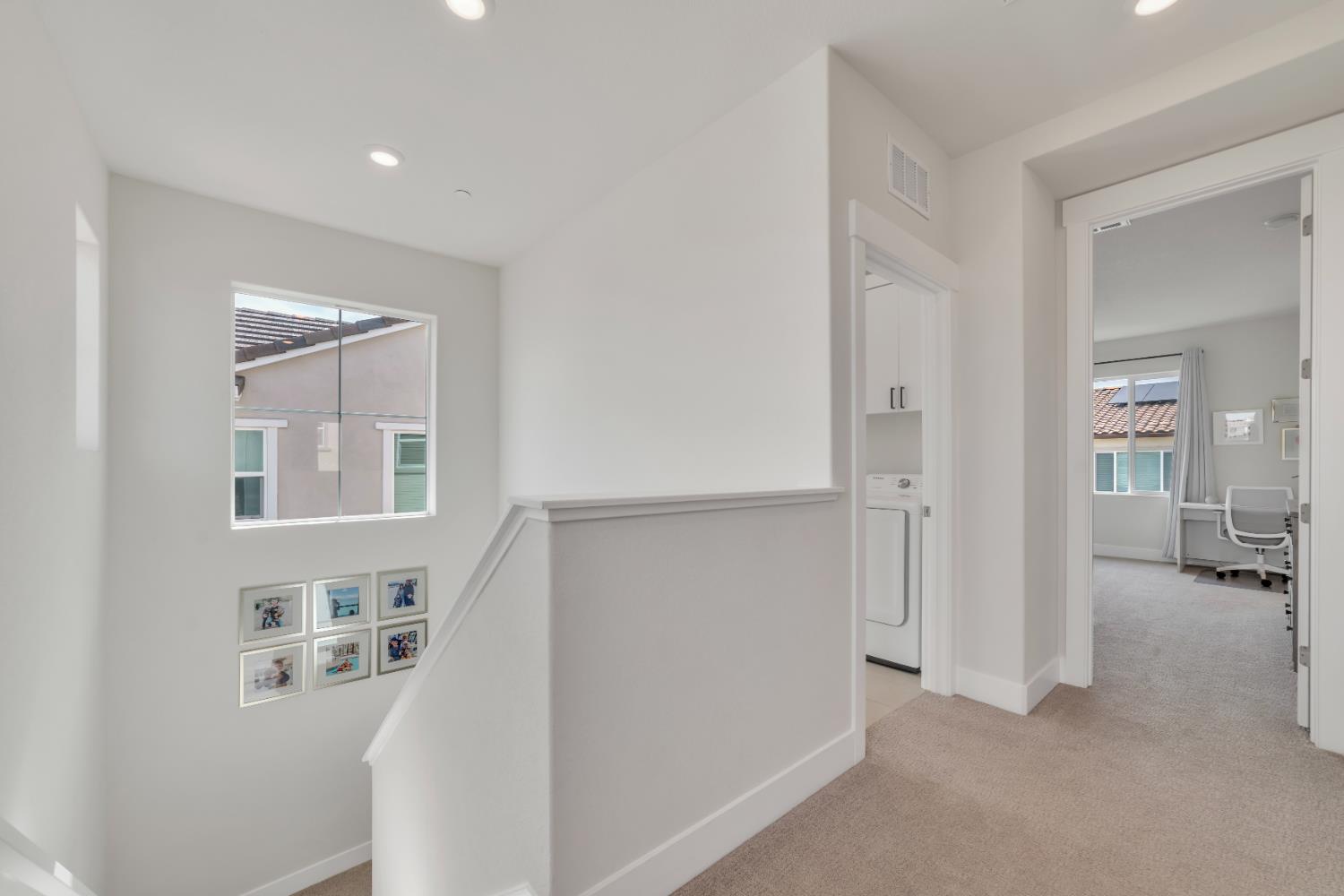 Detail Gallery Image 14 of 39 For 3227 Highgate Terrace Loop, Folsom,  CA 95630 - 4 Beds | 3 Baths