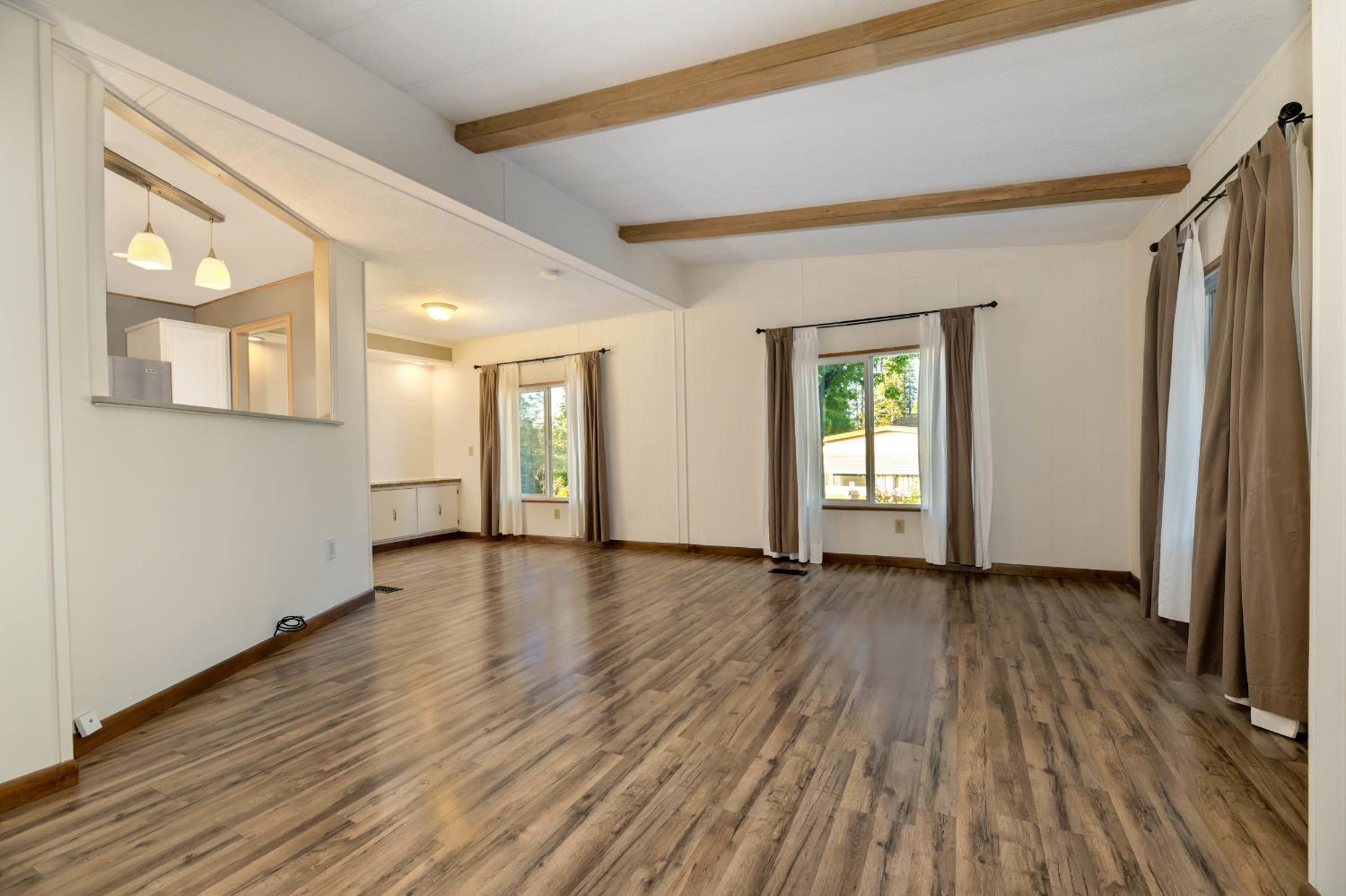 Detail Gallery Image 12 of 51 For 1567 Mulberry Dr, Grass Valley,  CA 95945 - 2 Beds | 2 Baths
