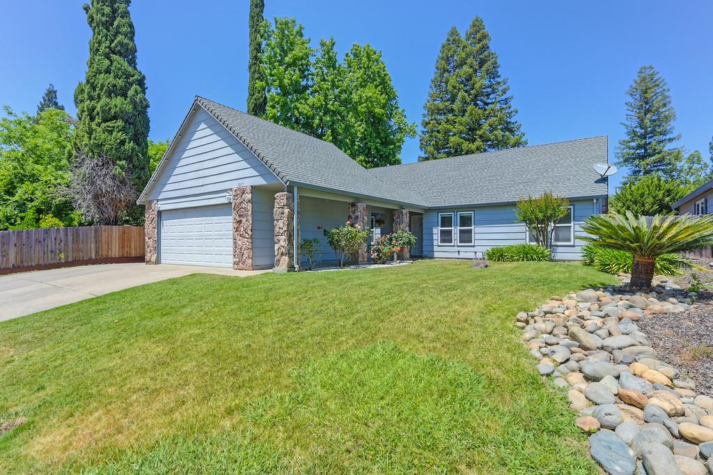 Detail Gallery Image 4 of 50 For 9217 Rock Canyon Way, Orangevale,  CA 95662 - 3 Beds | 2 Baths