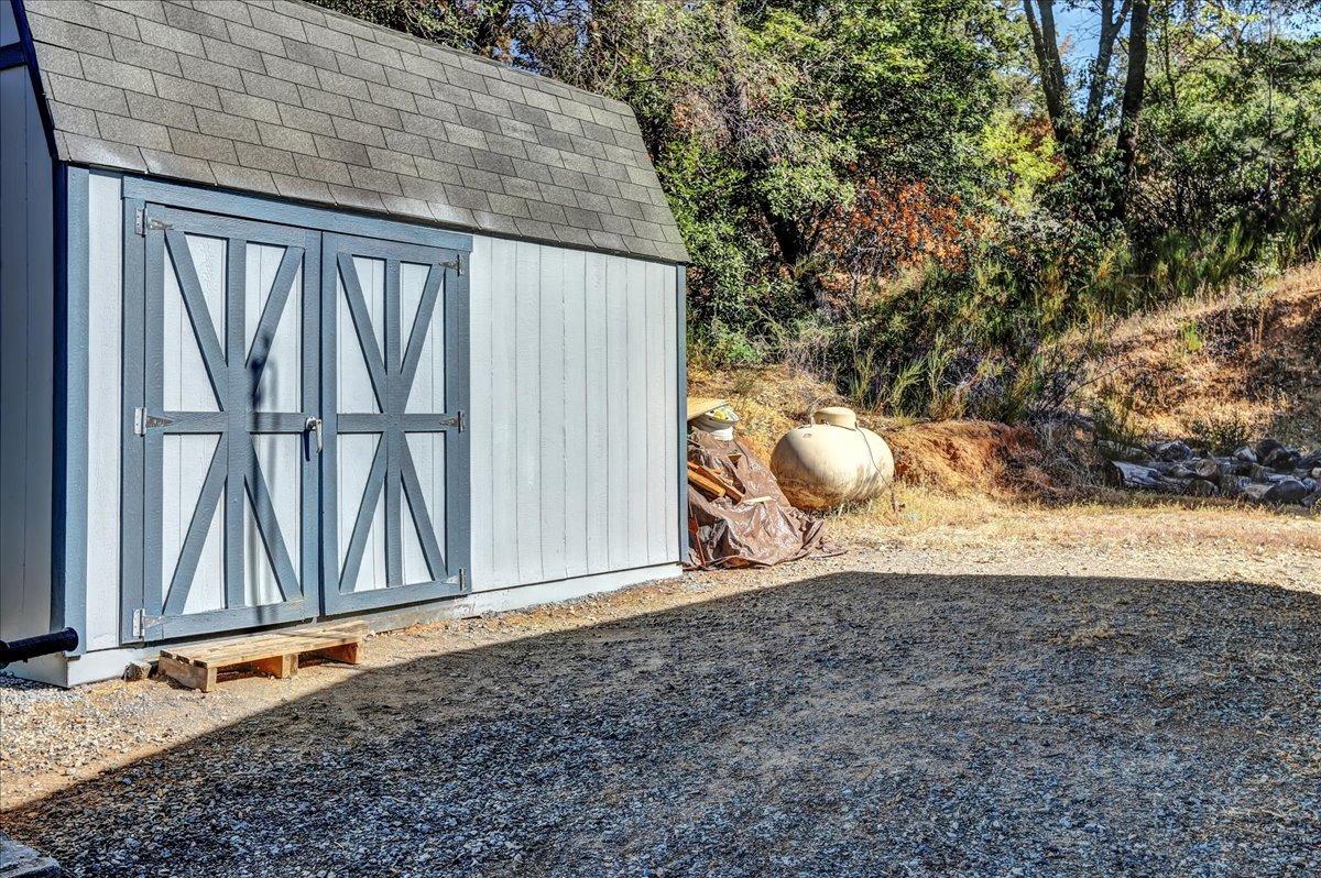 Detail Gallery Image 51 of 59 For 12710 Rough and Ready Rd, Rough And Ready,  CA 95975 - 2 Beds | 3 Baths