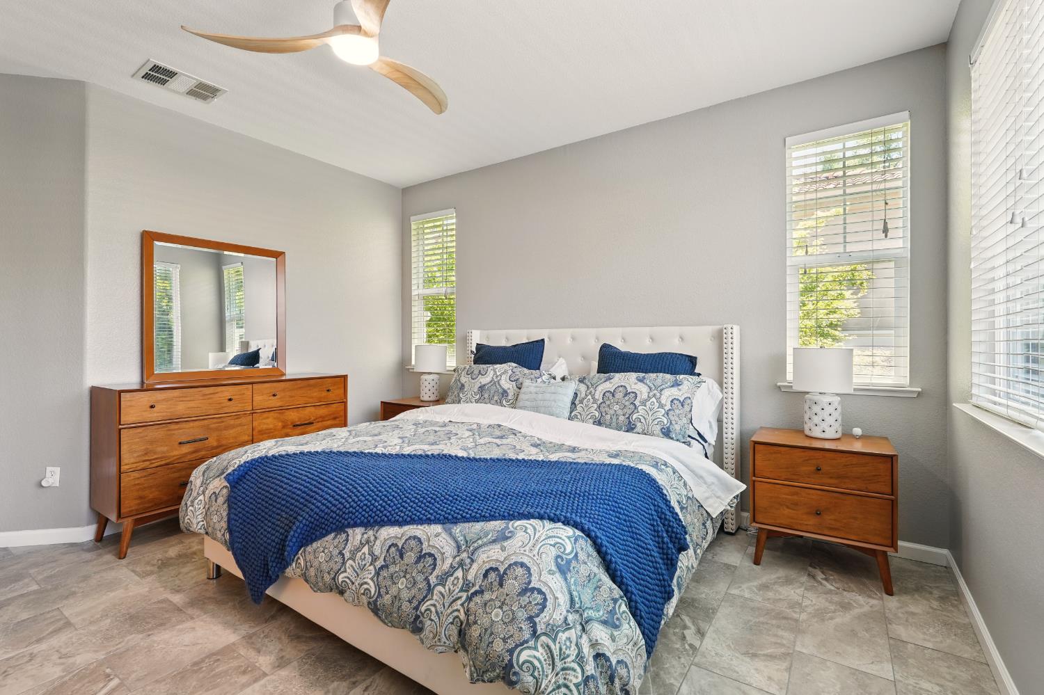 Detail Gallery Image 25 of 34 For 1600 Kentucky Way, Rocklin,  CA 95765 - 2 Beds | 2/1 Baths