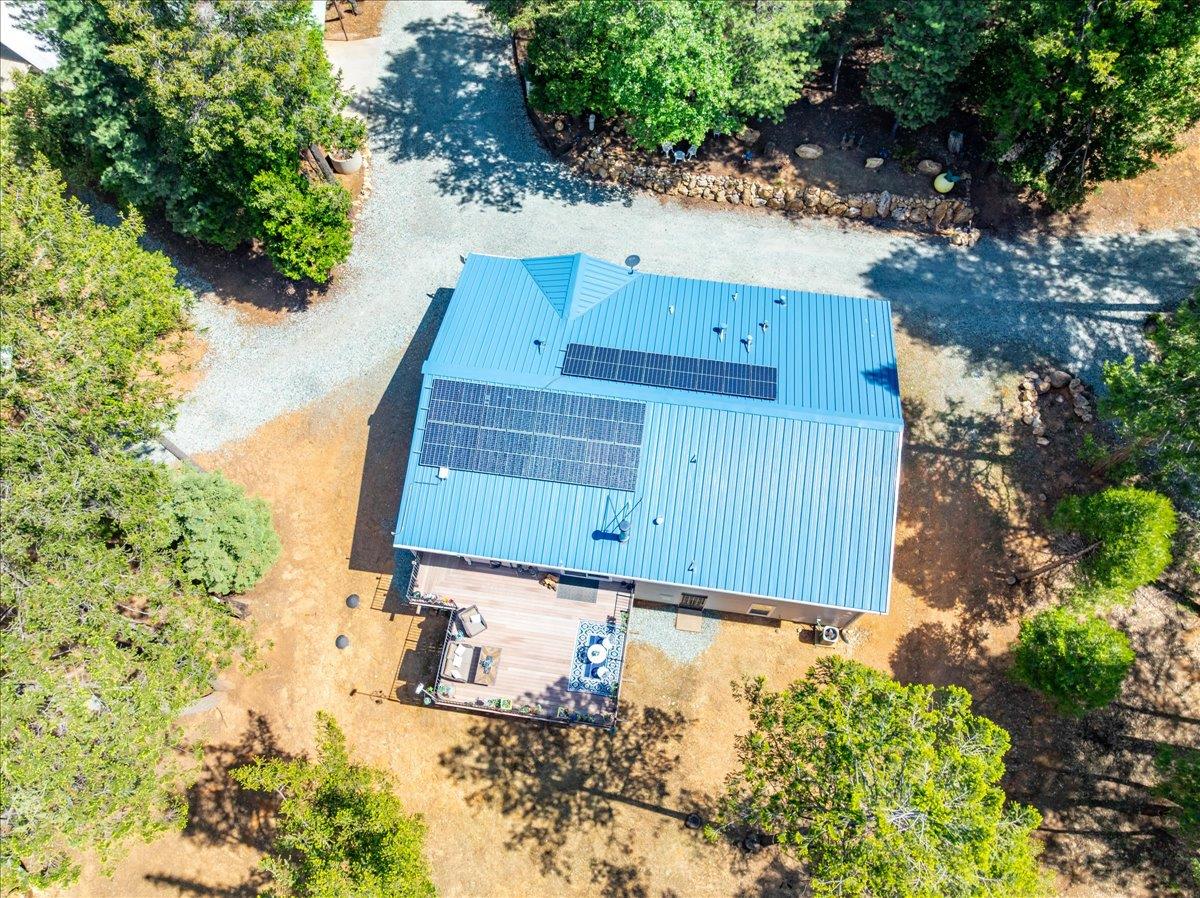 Detail Gallery Image 2 of 70 For 9131 Country Rd, Georgetown,  CA 95634 - 3 Beds | 2 Baths