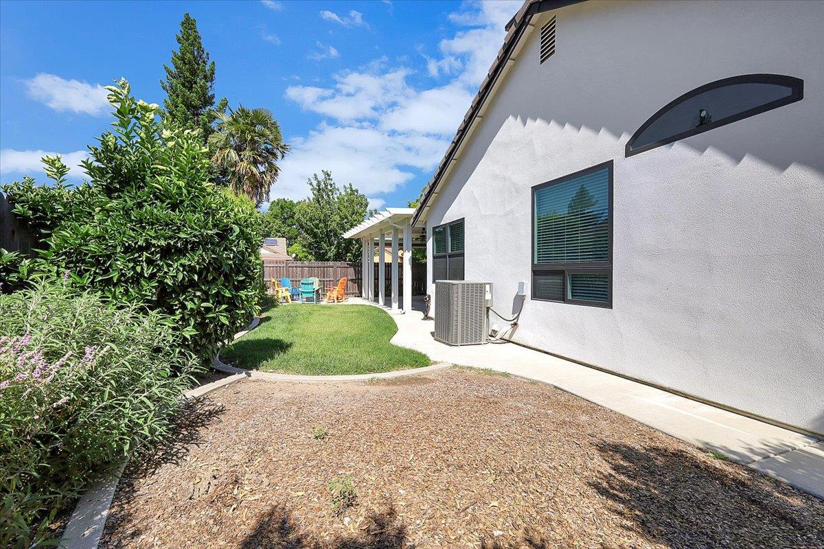 Detail Gallery Image 51 of 57 For 2018 Nand Dr, Yuba City,  CA 95993 - 3 Beds | 2 Baths
