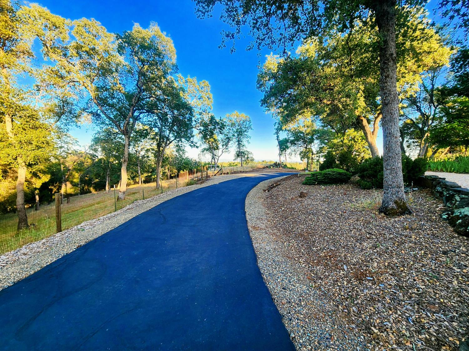 Detail Gallery Image 14 of 83 For 5001 Mourning Dove Ln, Shingle Springs,  CA 95682 - 4 Beds | 3/1 Baths