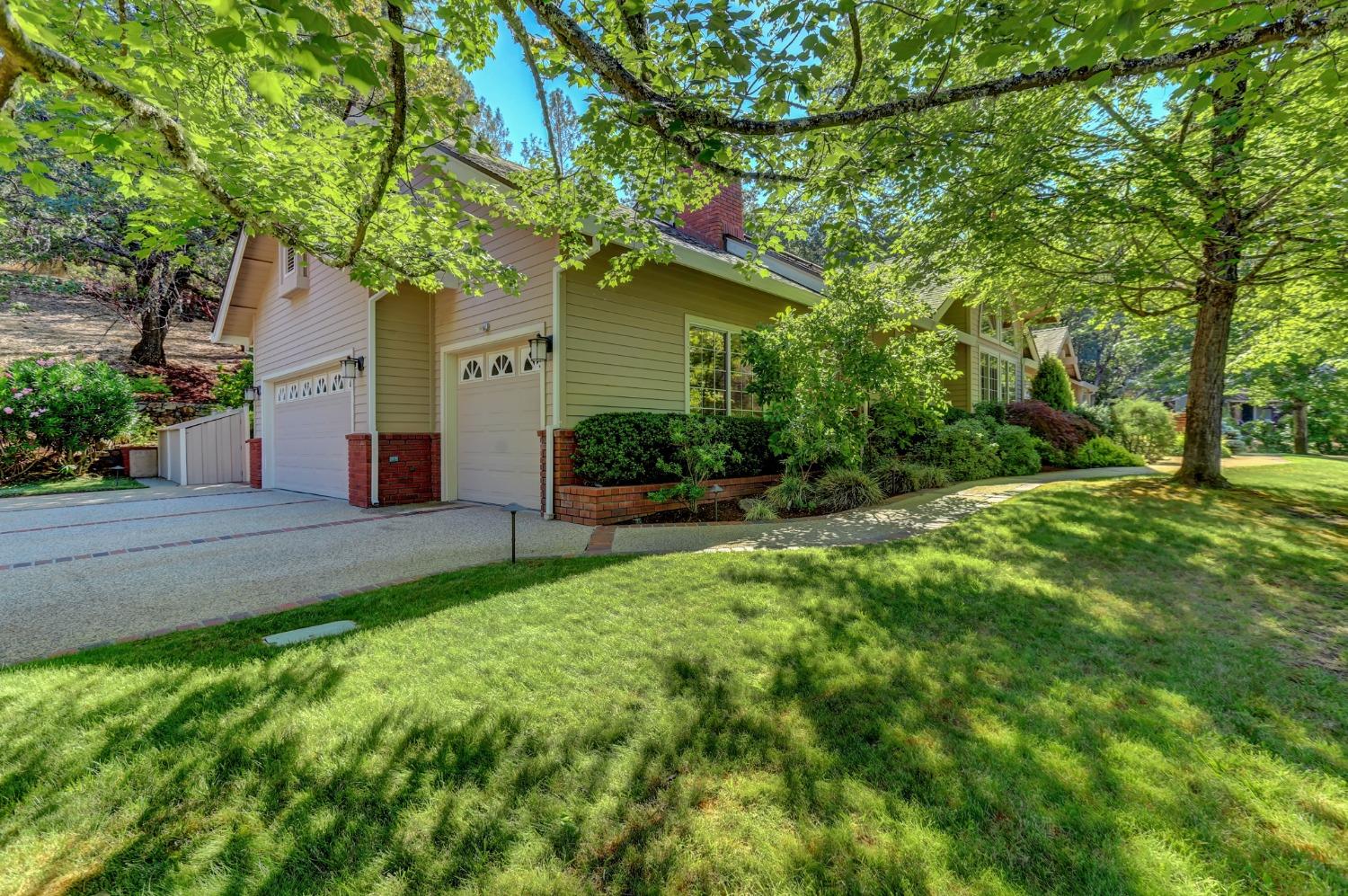 Detail Gallery Image 63 of 99 For 16949 Round Valley Cir, Grass Valley,  CA 95949 - 3 Beds | 2/1 Baths