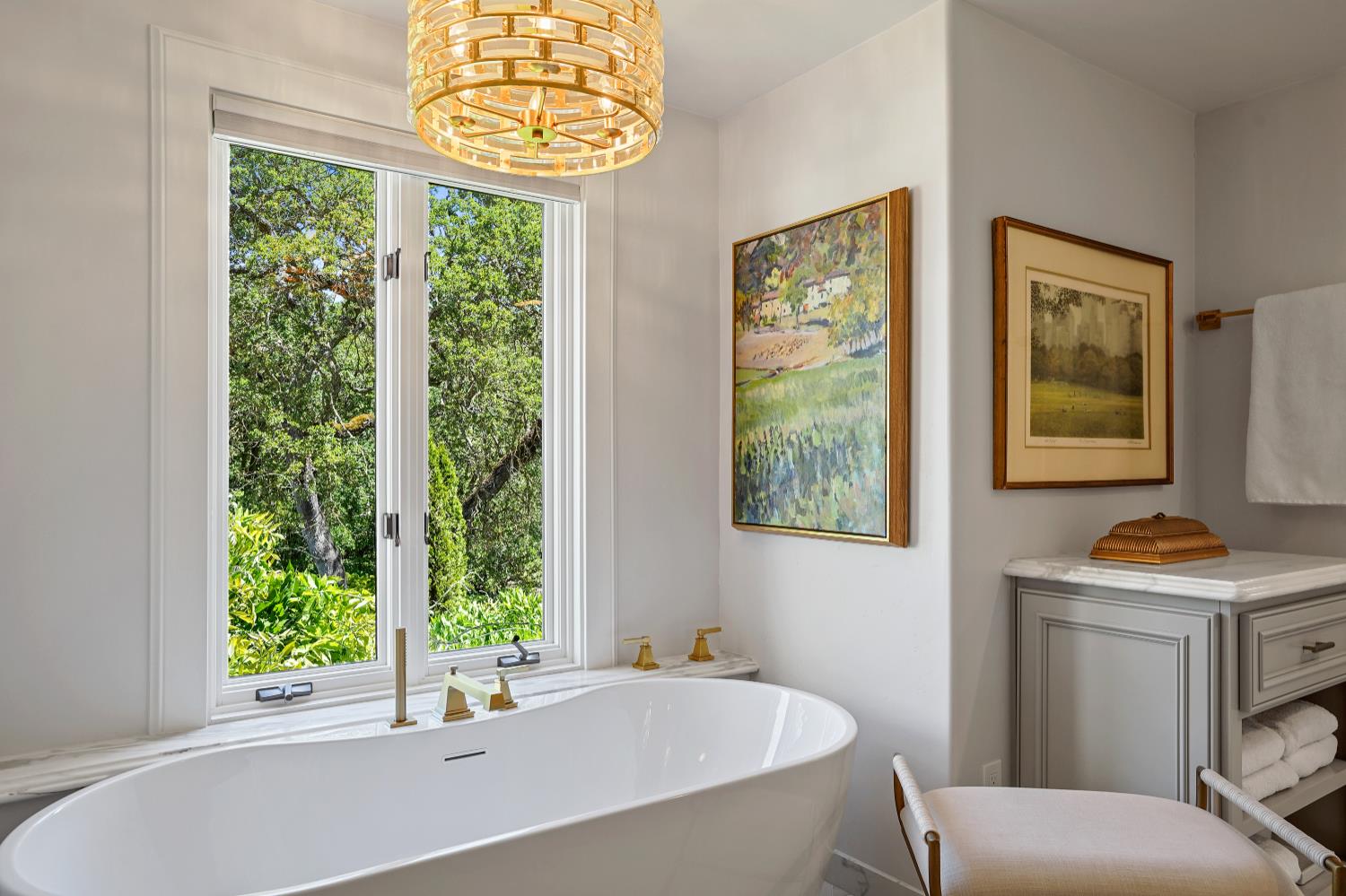 Detail Gallery Image 35 of 89 For 510 Knightsbridge Ln, Sacramento,  CA 95864 - 6 Beds | 4/1 Baths
