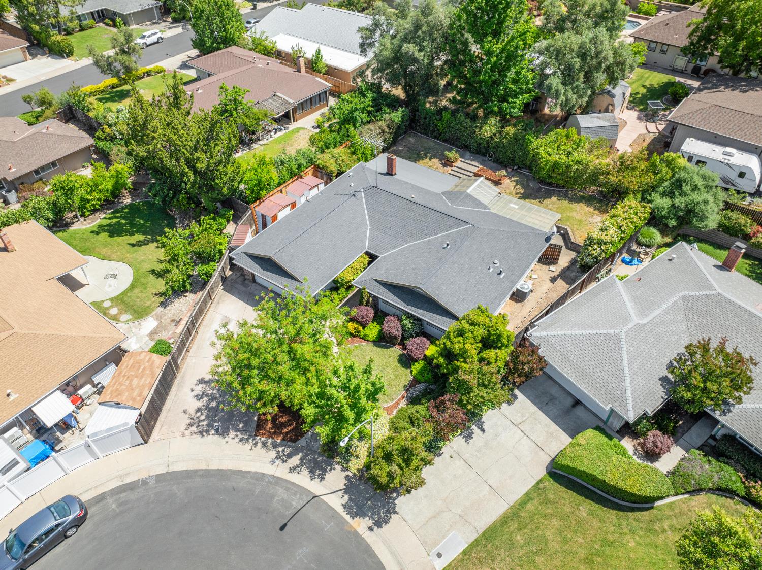 Detail Gallery Image 26 of 30 For 5030 Rimwood Dr, Fair Oaks,  CA 95628 - 3 Beds | 2 Baths