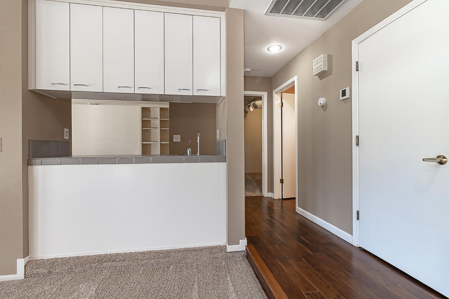 Detail Gallery Image 10 of 35 For 2508 Hilversum Ln, Modesto,  CA 95356 - 5 Beds | 3/1 Baths