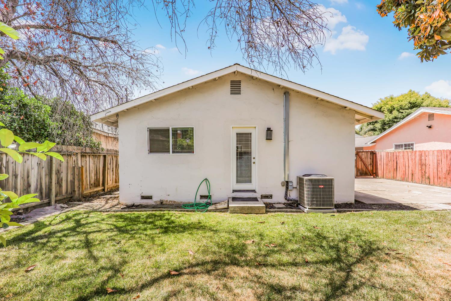 Detail Gallery Image 23 of 33 For 3498 Pitcairn Way, San Jose,  CA 95111 - 3 Beds | 2 Baths
