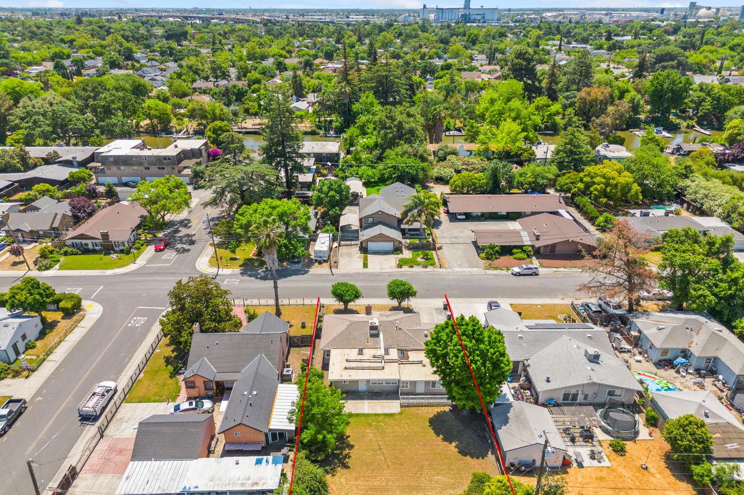 Detail Gallery Image 47 of 50 For 1715 S Tuxedo Ave, Stockton,  CA 95204 - 3 Beds | 2 Baths
