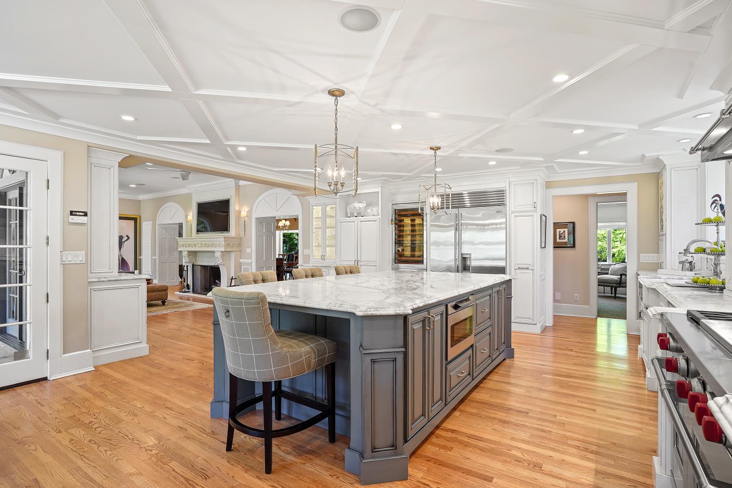 Detail Gallery Image 15 of 89 For 510 Knightsbridge Ln, Sacramento,  CA 95864 - 6 Beds | 4/1 Baths