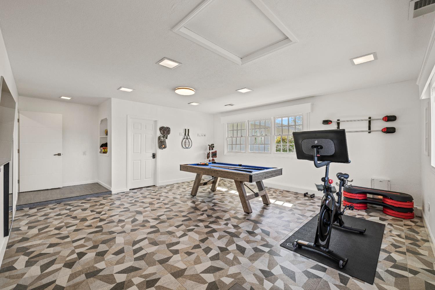 Detail Gallery Image 81 of 94 For 6615 Arabian Cir, Granite Bay,  CA 95746 - 5 Beds | 3 Baths