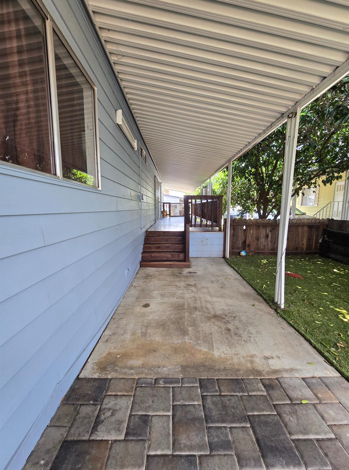Detail Gallery Image 15 of 43 For 94 Bentley Ave, Sacramento,  CA 95823 - 3 Beds | 2 Baths