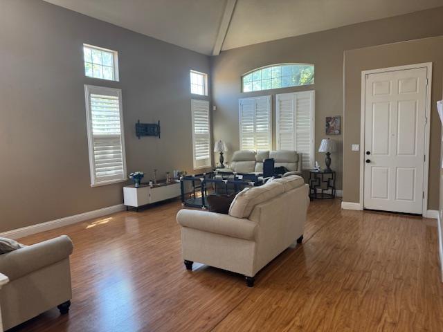 Detail Gallery Image 8 of 37 For 5896 Riverbank Cir, Stockton,  CA 95219 - 4 Beds | 3 Baths