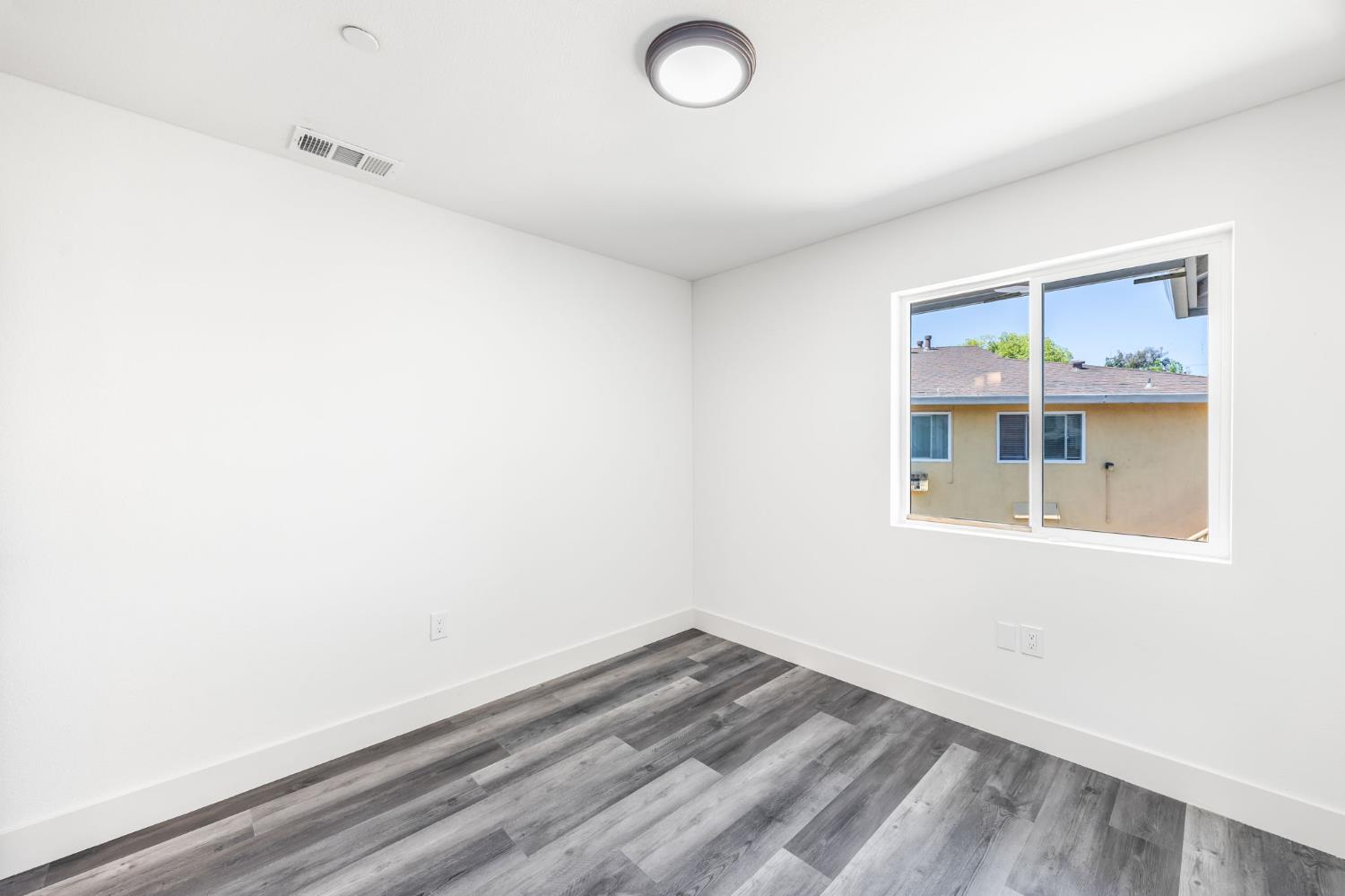 Detail Gallery Image 45 of 81 For 2409 Cava Ct, Sacramento,  CA 95825 - – Beds | – Baths