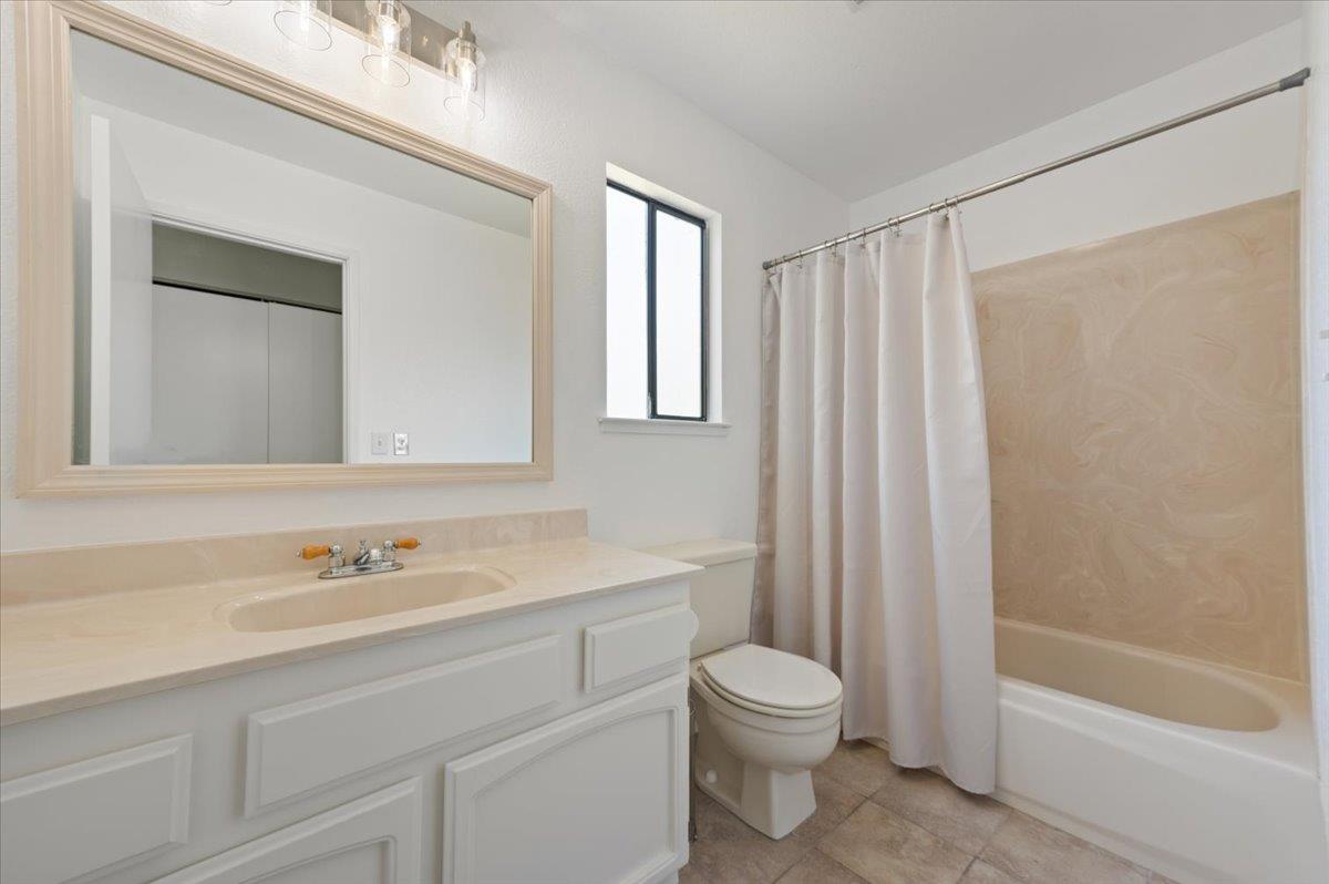 Detail Gallery Image 20 of 48 For 11216 Bobolink Way, Auburn,  CA 95602 - 3 Beds | 2 Baths