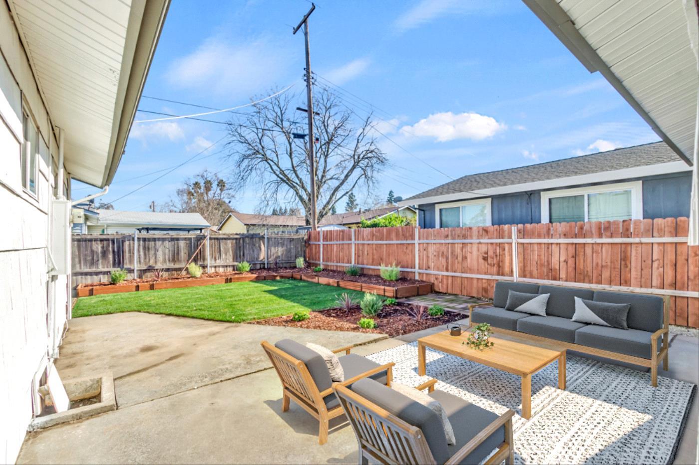 Detail Gallery Image 36 of 43 For 10518 Mills Acres Cir, Rancho Cordova,  CA 95670 - 3 Beds | 2 Baths