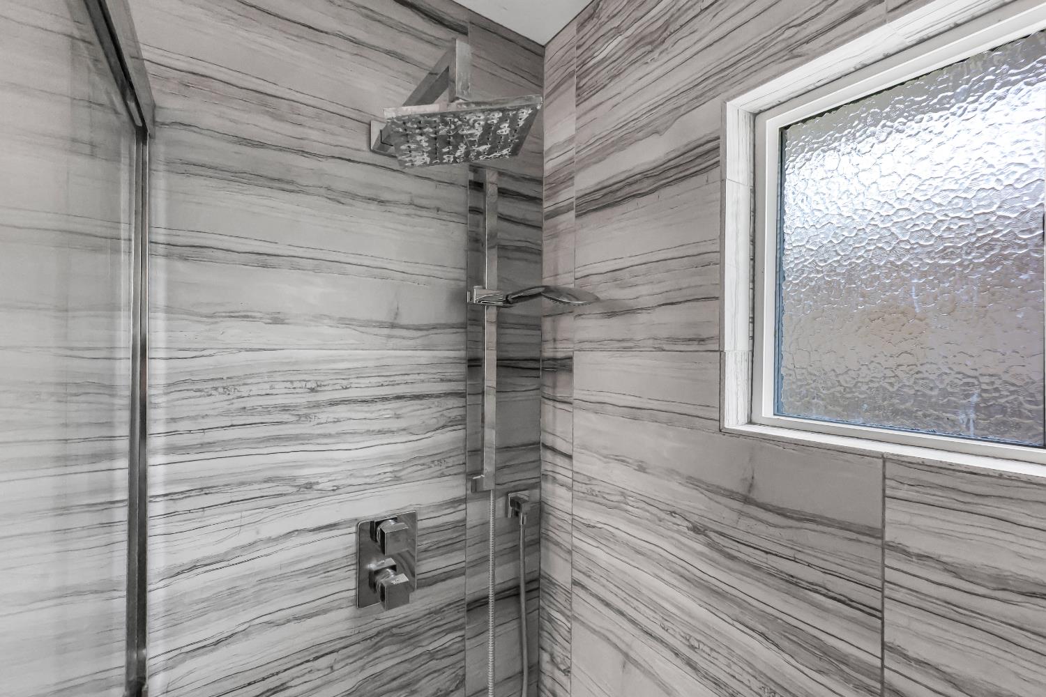Detail Gallery Image 14 of 33 For 3498 Pitcairn Way, San Jose,  CA 95111 - 3 Beds | 2 Baths