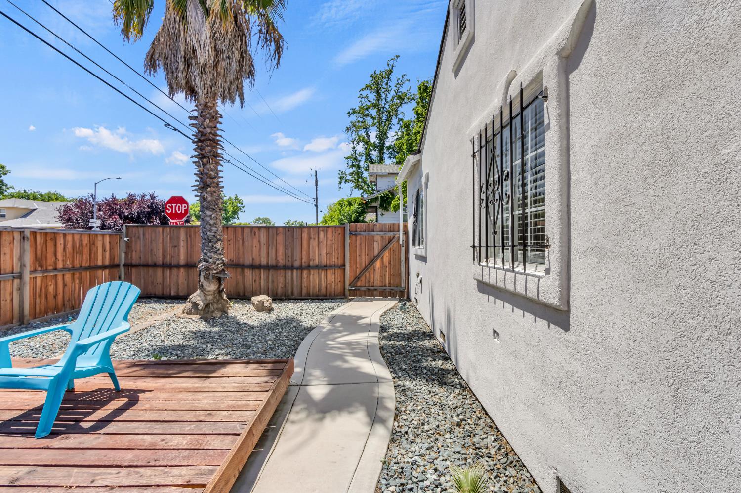 Detail Gallery Image 38 of 46 For 4345 48th St, Sacramento,  CA 95820 - 3 Beds | 2 Baths