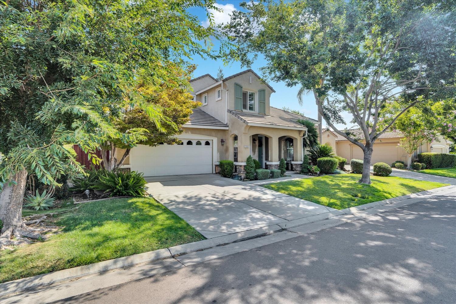 Detail Gallery Image 6 of 37 For 5896 Riverbank Cir, Stockton,  CA 95219 - 4 Beds | 3 Baths