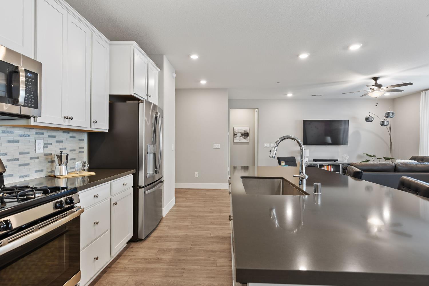 Detail Gallery Image 29 of 47 For 672 Chiselville Ln, Lincoln,  CA 95648 - 3 Beds | 2 Baths