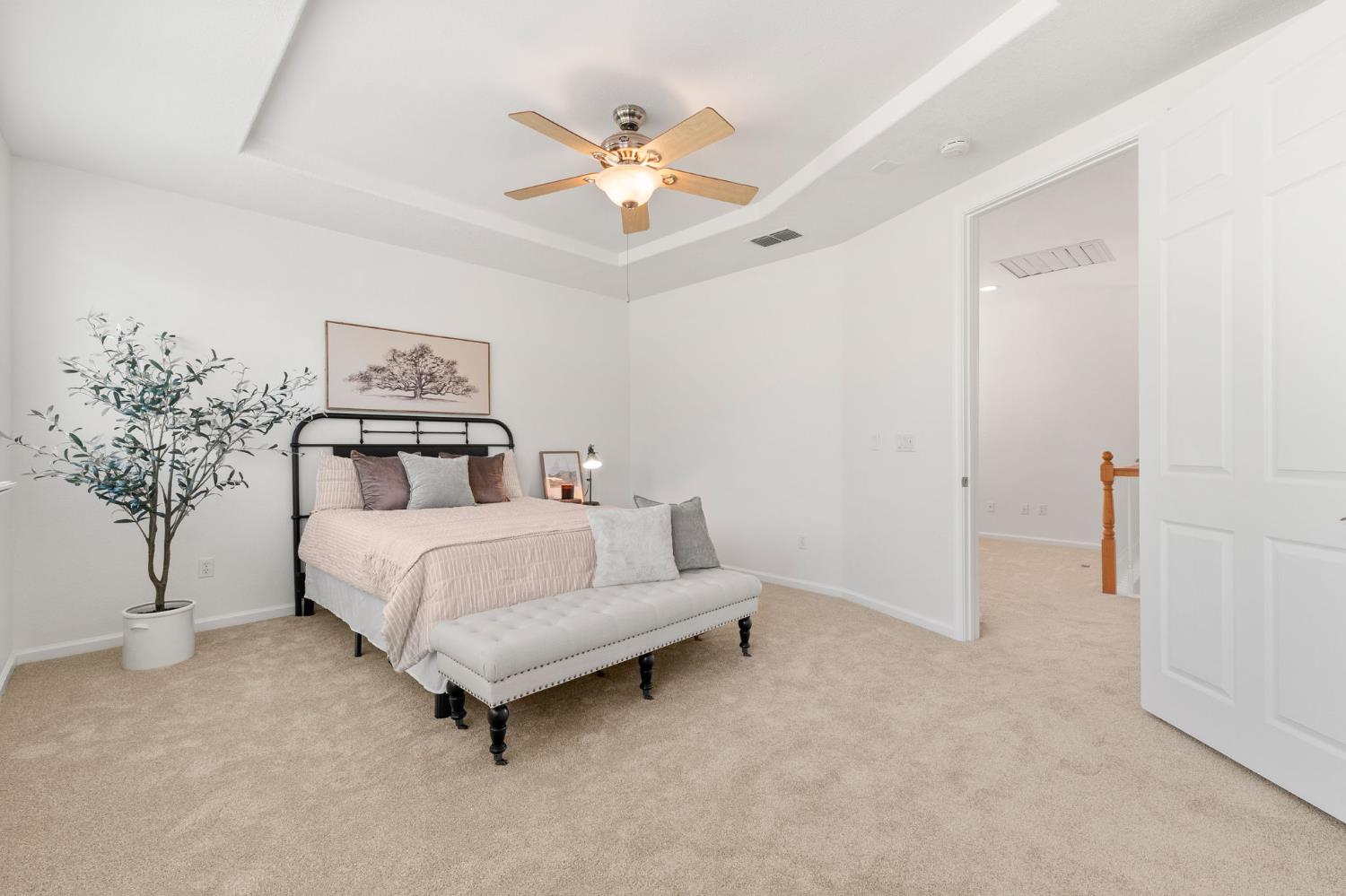 Detail Gallery Image 39 of 53 For 1889 Broadford Dr, Folsom,  CA 95630 - 4 Beds | 3 Baths