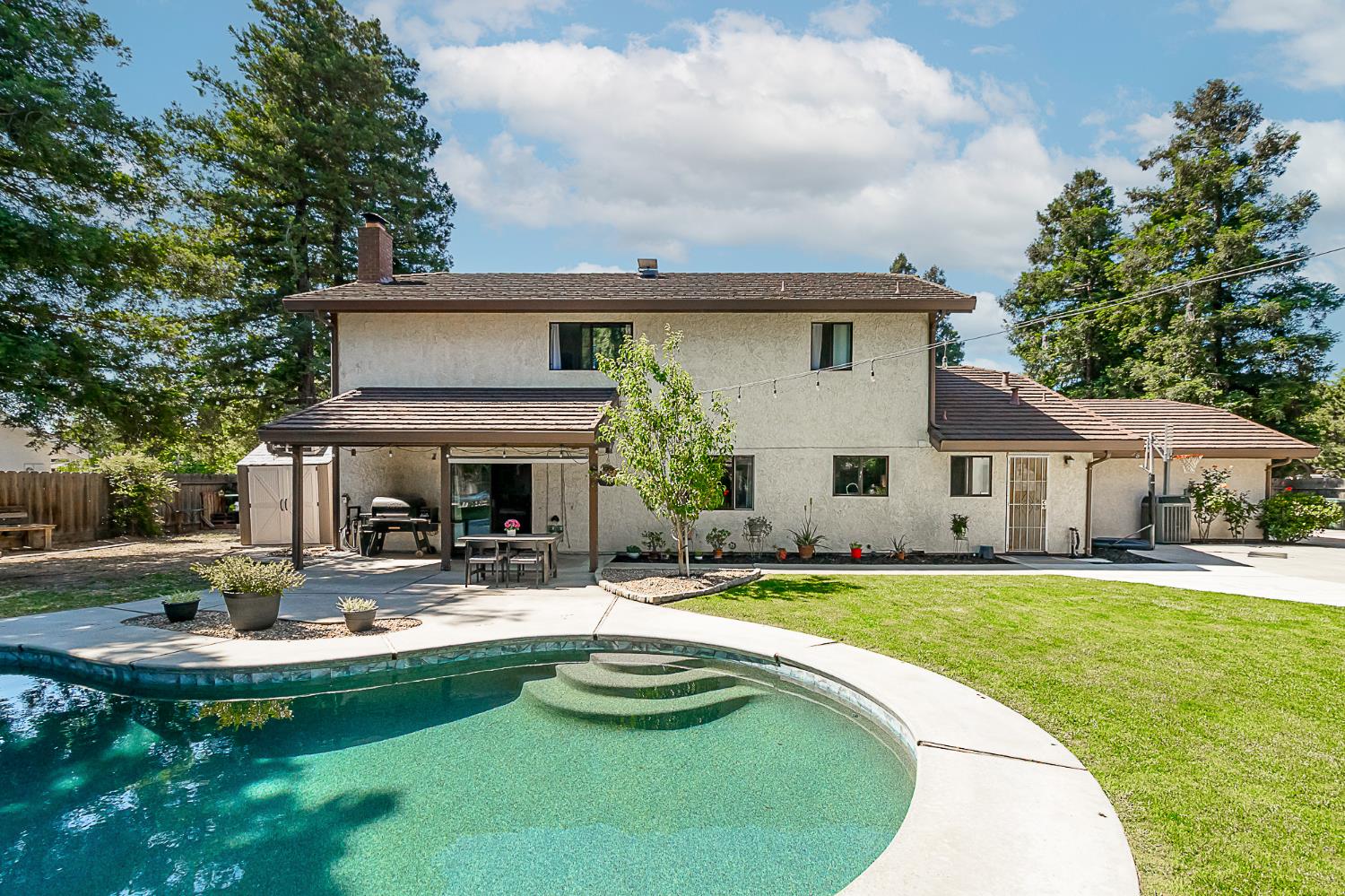 Clubhouse Way, Manteca, California image 39