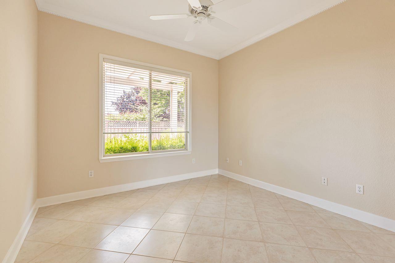 Detail Gallery Image 28 of 48 For 1161 Secret Lake Loop, Lincoln,  CA 95648 - 3 Beds | 2 Baths