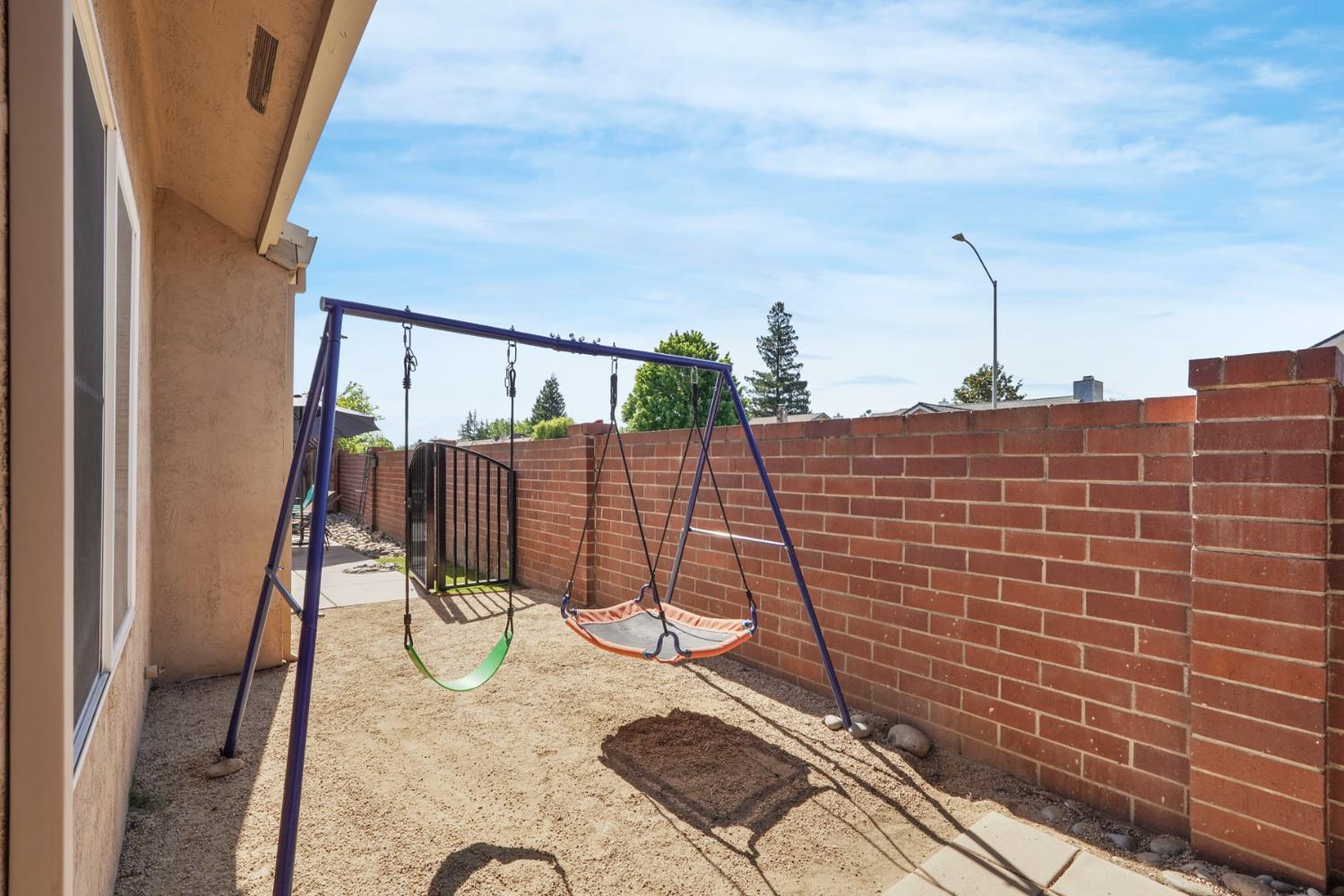 Detail Gallery Image 31 of 36 For 890 Alder Pl, Lodi,  CA 95242 - 3 Beds | 2 Baths