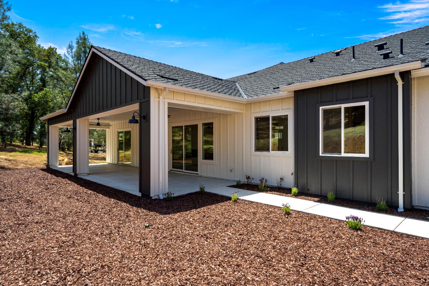 Detail Gallery Image 47 of 47 For 12907 Austin Forest Cir, Auburn,  CA 95602 - 4 Beds | 3 Baths