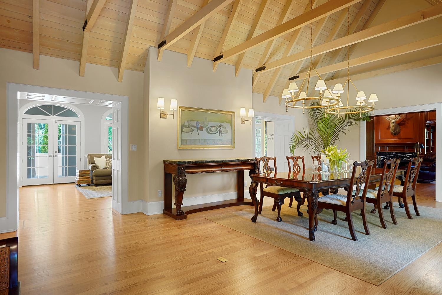 Detail Gallery Image 6 of 89 For 510 Knightsbridge Ln, Sacramento,  CA 95864 - 6 Beds | 4/1 Baths