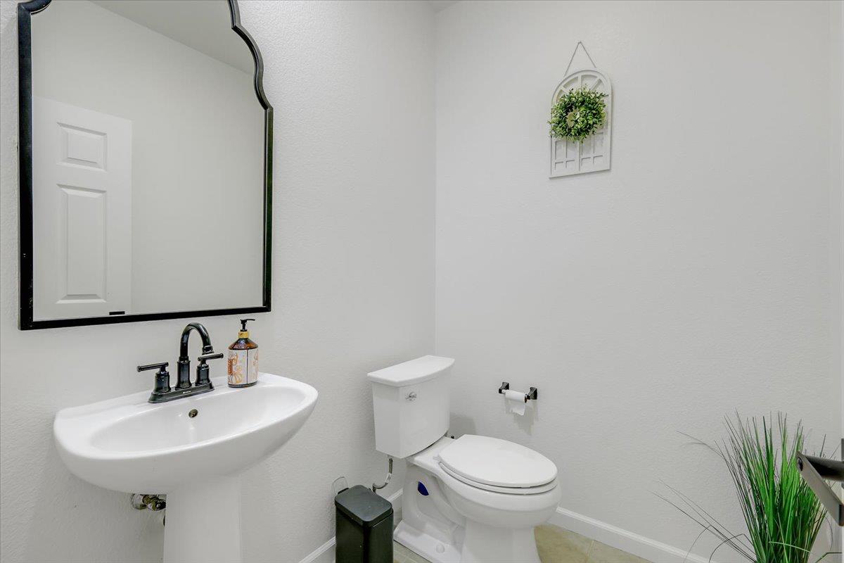 Detail Gallery Image 21 of 47 For 2189 Stonewater Dr, Yuba City,  CA 95991 - 4 Beds | 2/1 Baths