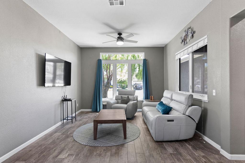 Detail Gallery Image 6 of 44 For 2833 Buckskin Way, Riverbank,  CA 95367 - 4 Beds | 2 Baths