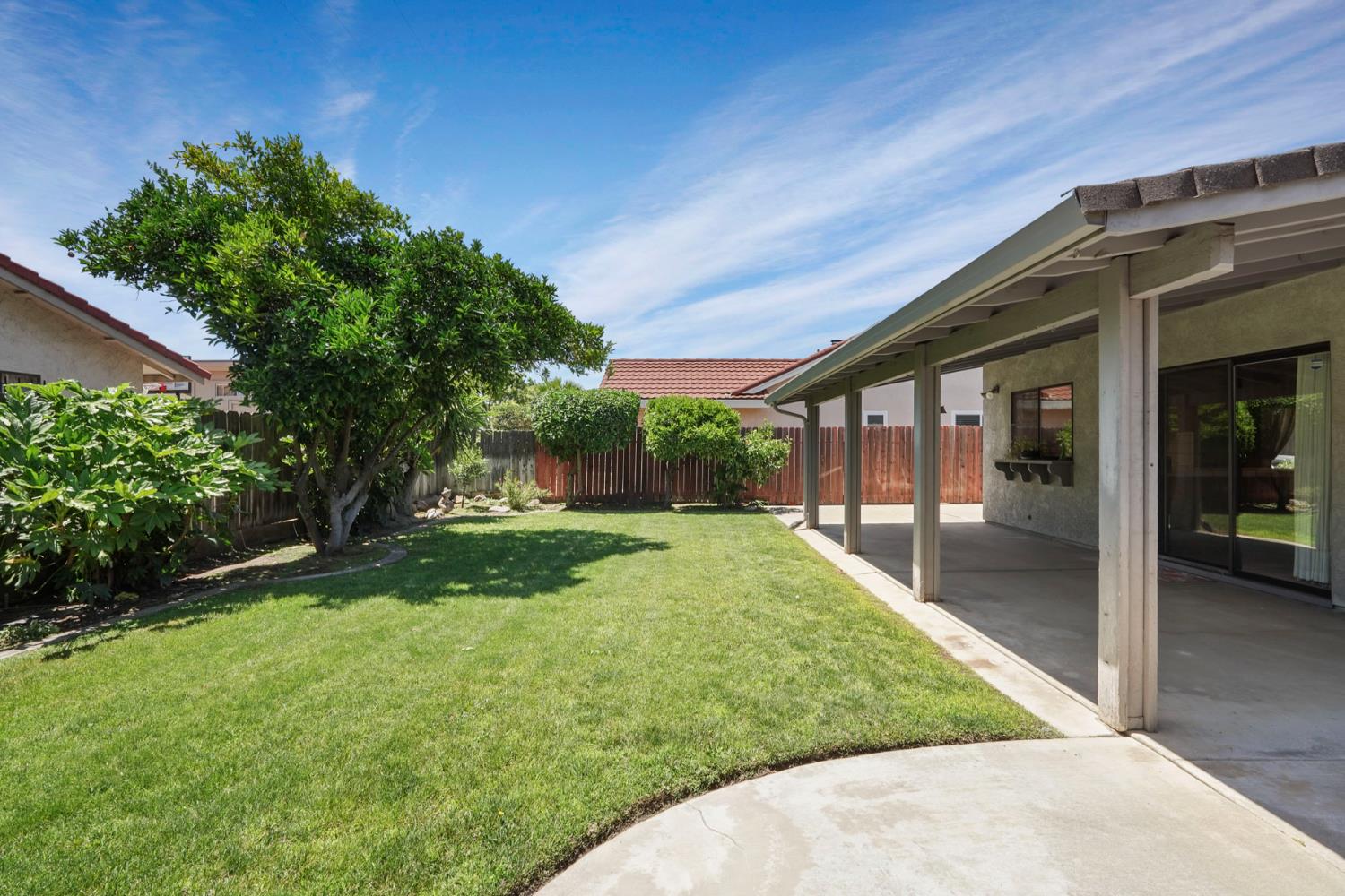 Detail Gallery Image 38 of 45 For 1268 Pheasant Hollow Way, Manteca,  CA 95336 - 3 Beds | 2 Baths