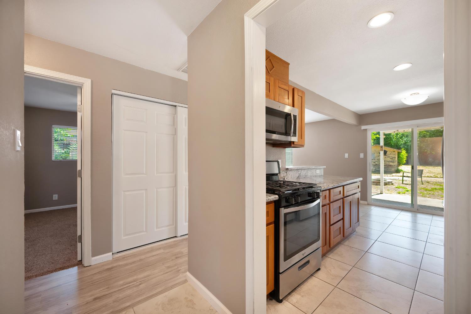 Detail Gallery Image 22 of 39 For 5732 Dewey Drive, Fair Oaks,  CA 95628 - 3 Beds | 1 Baths