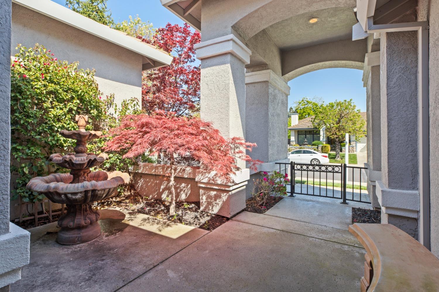 Detail Gallery Image 6 of 43 For 9238 Cape May Ct, Elk Grove,  CA 95758 - 4 Beds | 2 Baths