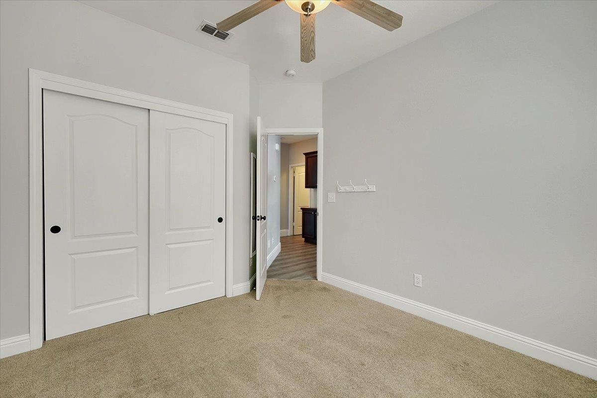 Detail Gallery Image 4 of 57 For 2018 Nand Dr, Yuba City,  CA 95993 - 3 Beds | 2 Baths
