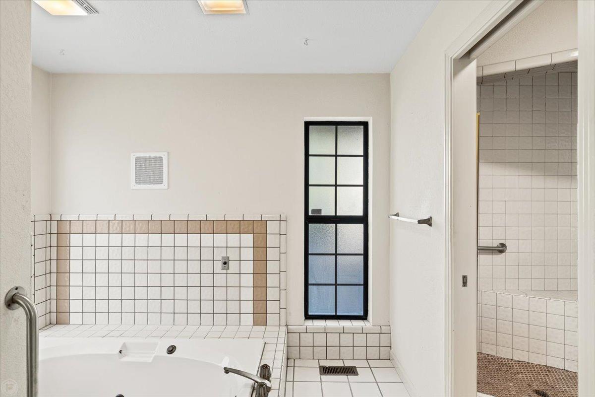 Detail Gallery Image 41 of 60 For 10007 Mountain Oak Rd, Oakdale,  CA 95361 - 3 Beds | 2/1 Baths