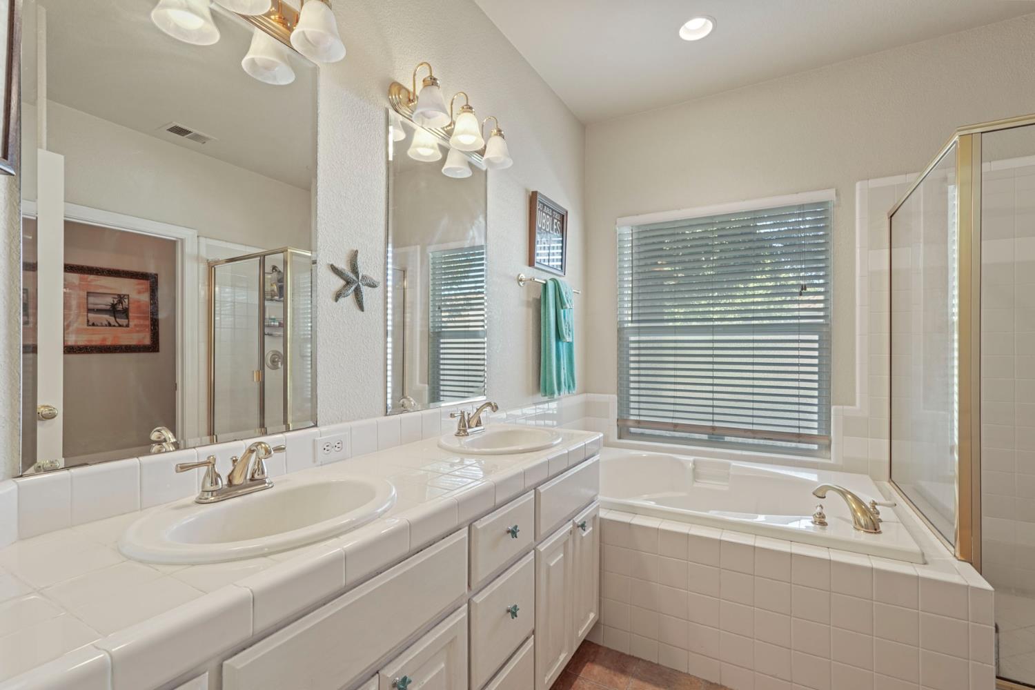 Detail Gallery Image 21 of 36 For 890 Alder Pl, Lodi,  CA 95242 - 3 Beds | 2 Baths