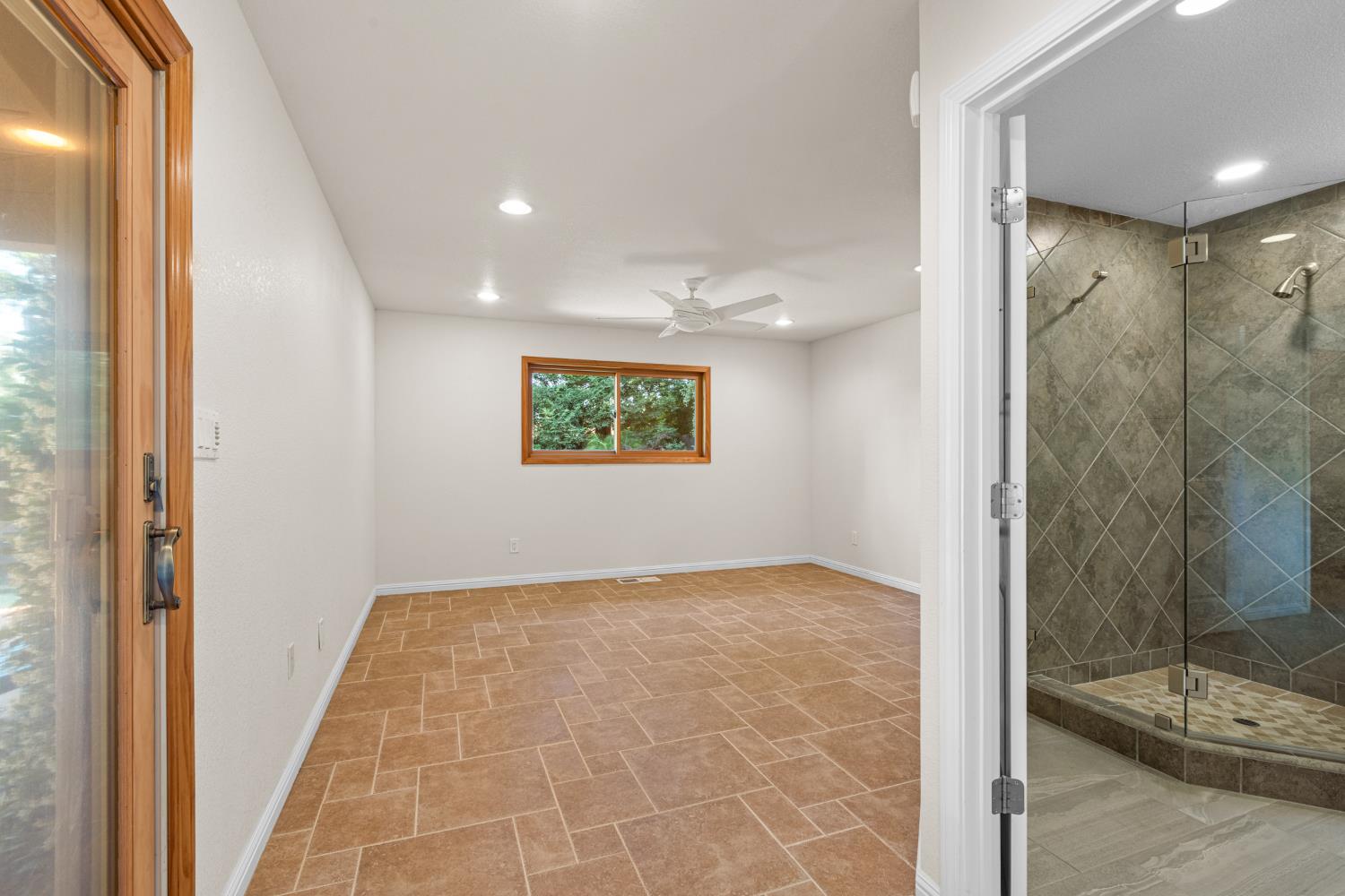 Detail Gallery Image 20 of 41 For 6840 Appomattox Way, Carmichael,  CA 95608 - 3 Beds | 2 Baths