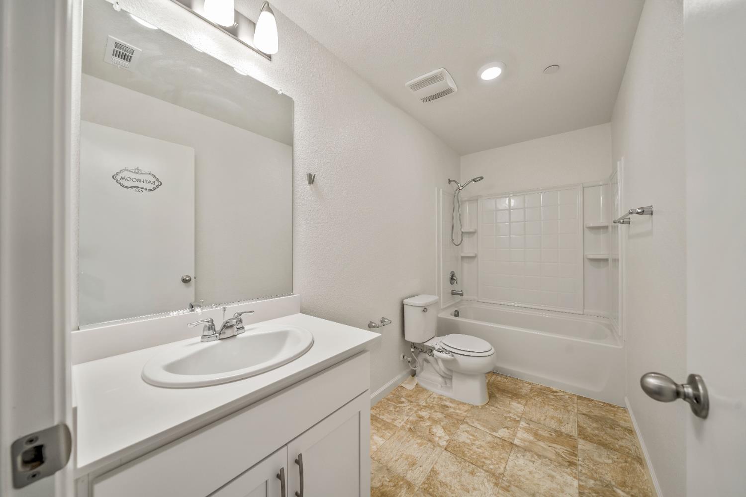 Detail Gallery Image 26 of 52 For 1602 Oleander Ave, Manteca,  CA 95337 - 5 Beds | 3 Baths