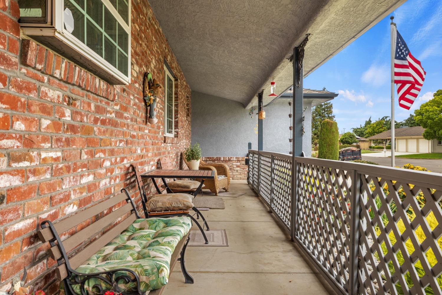 Detail Gallery Image 6 of 71 For 10501 Kimberly Dr, Manteca,  CA 95336 - 4 Beds | 3/1 Baths