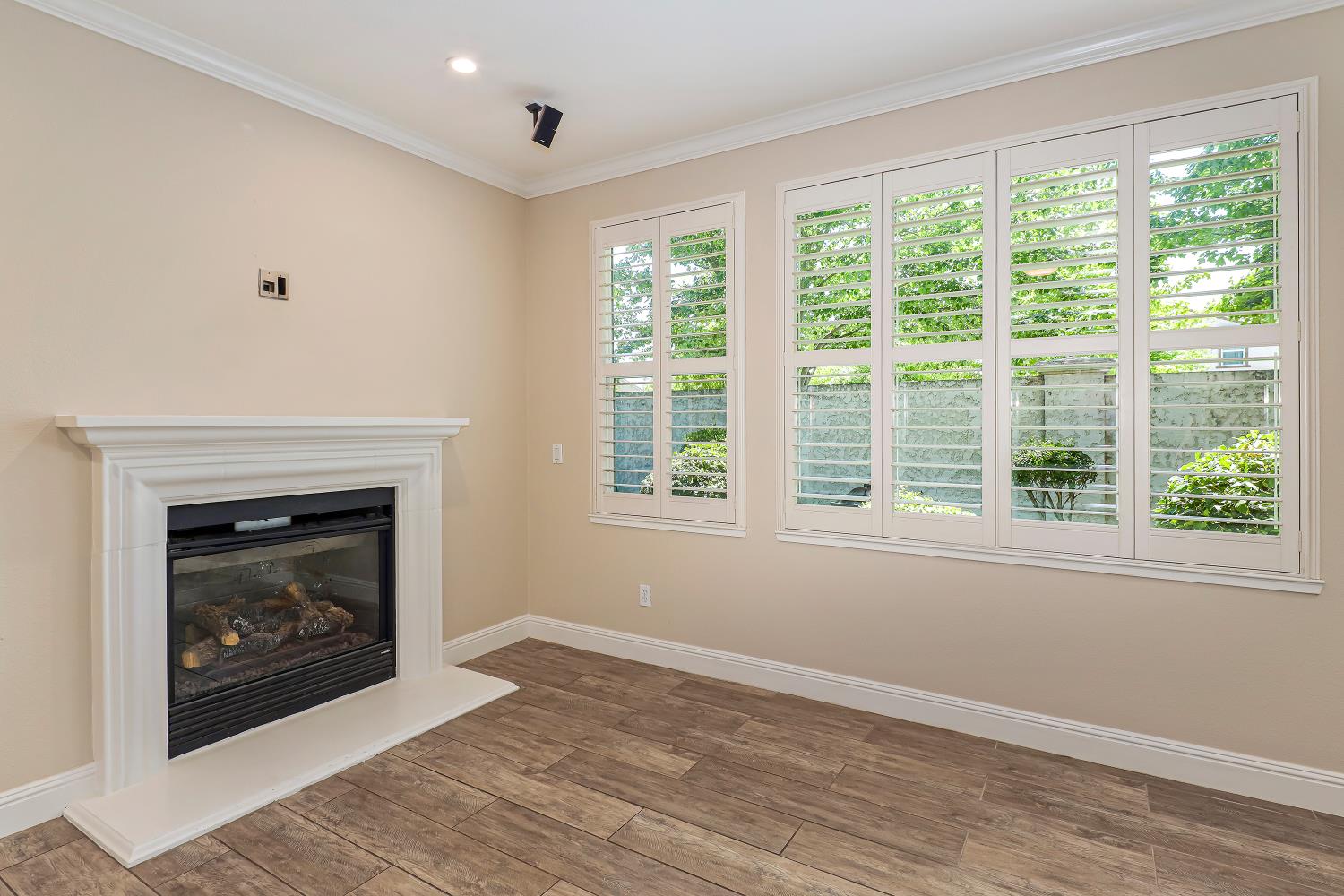 Detail Gallery Image 62 of 80 For 5806 Lagrande Way, Stockton,  CA 95219 - 4 Beds | 3 Baths