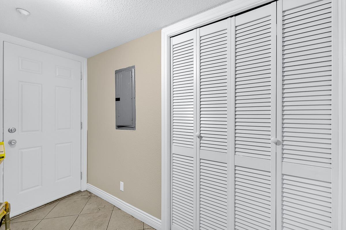 Detail Gallery Image 49 of 51 For 19539 Meekland Ave, Hayward,  CA 94541 - 3 Beds | 3 Baths