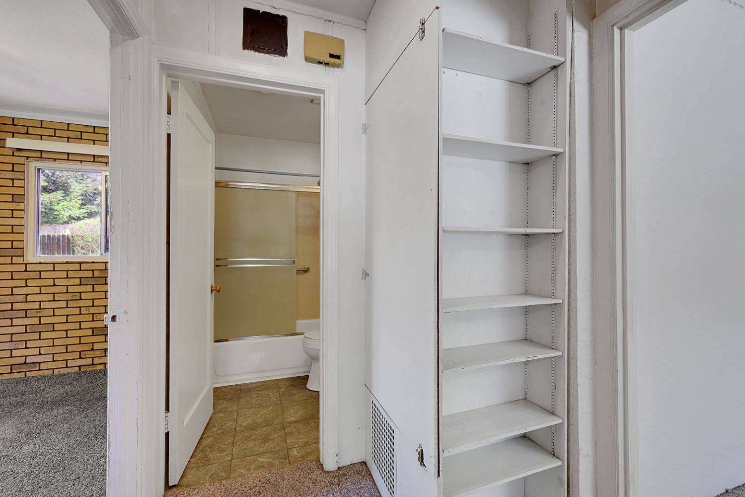 Detail Gallery Image 11 of 44 For 1711 Sampson St, Marysville,  CA 95901 - 3 Beds | 2 Baths