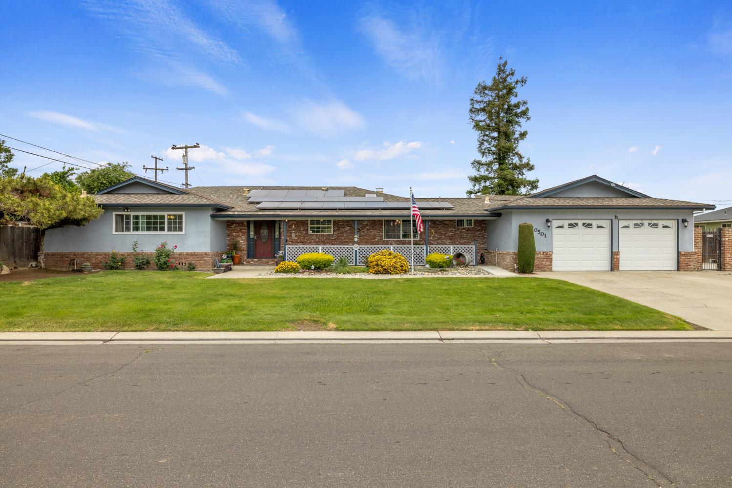 Detail Gallery Image 2 of 71 For 10501 Kimberly Dr, Manteca,  CA 95336 - 4 Beds | 3/1 Baths