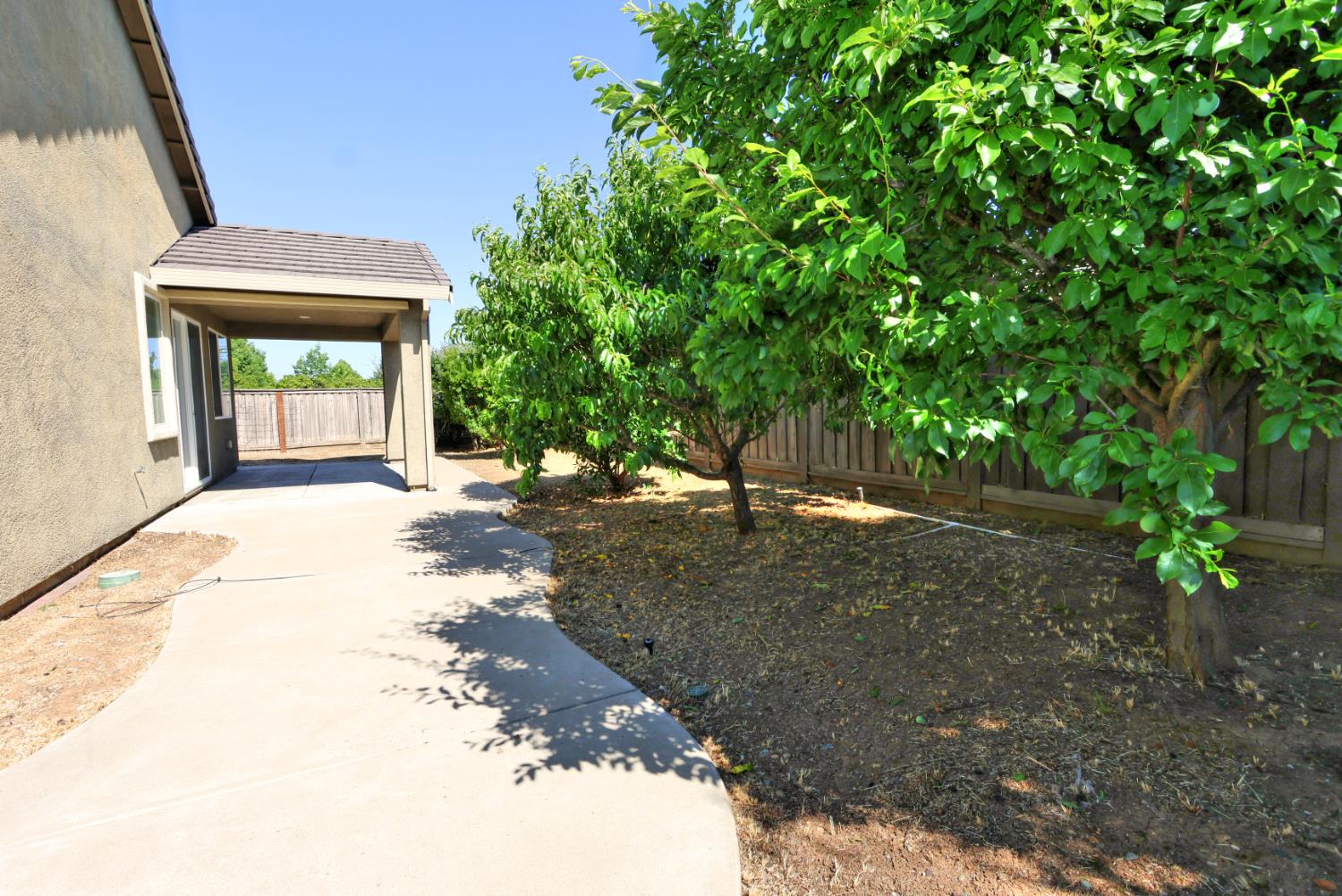 Detail Gallery Image 46 of 57 For 8012 Spiess Ct, Elk Grove,  CA 95757 - 4 Beds | 2 Baths