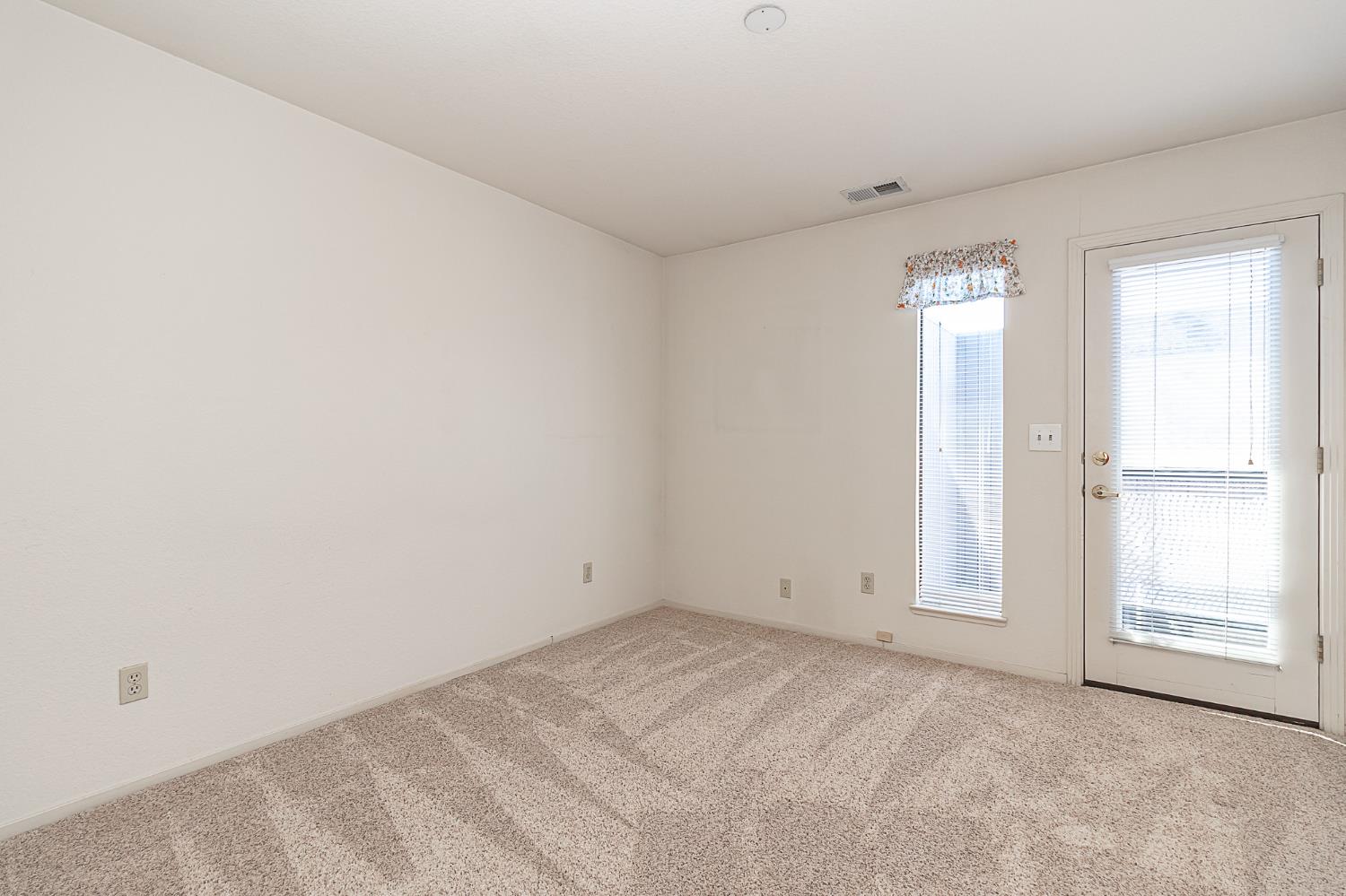 Detail Gallery Image 25 of 35 For 2508 Hilversum Ln, Modesto,  CA 95356 - 5 Beds | 3/1 Baths