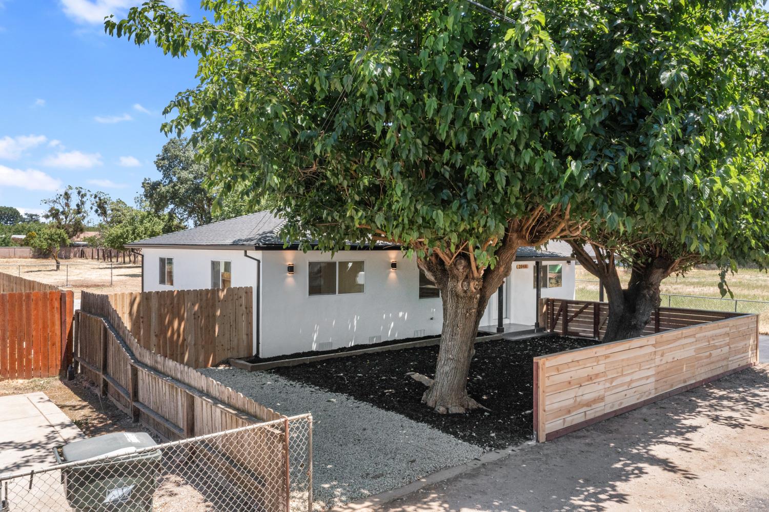 Detail Gallery Image 38 of 49 For 2048 Nord Ave, Stockton,  CA 95215 - 3 Beds | 2 Baths